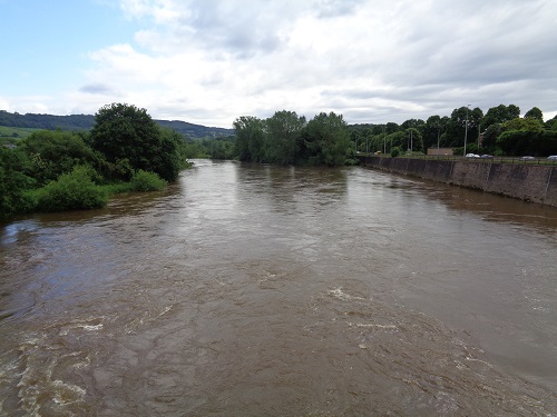 Crossing the bridge over the River Wye into Monmouth