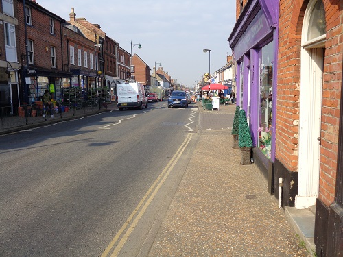 Leaving Watton in the sunshine to rejoin the peddars Way