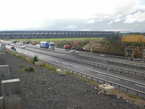 The temporary foot bridge over the busy A1(M)