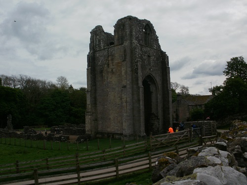 The not so impressive ruins of Shap Abbey
