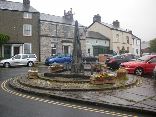 The sculpture at the start of the Cumbria Way in Ulverston