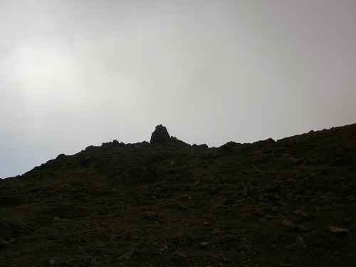 The summit cairn on Raise