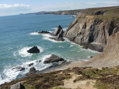 Interesting rock formations after leaving Solva