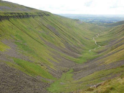 The stunning High Cup near Dufton
