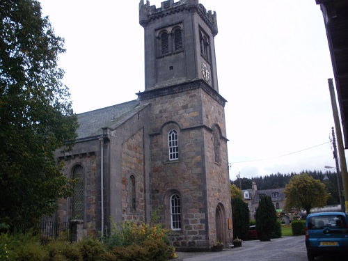 Aberlour Parish Church beside the Speyside Way