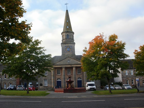 Bellie Church and square in Fochabers