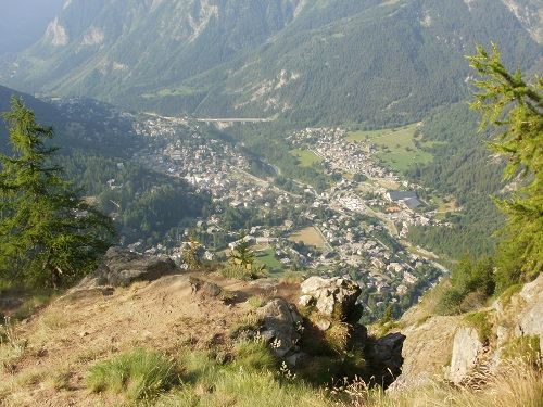 Looking way down upon Courmayeur on my way up to Rifugio Bertone