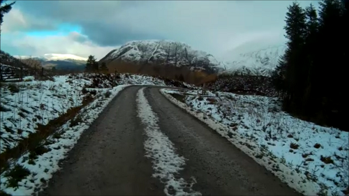 As I got lower down, the snow started to disapear from the trail