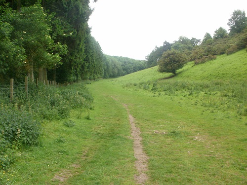 A lovely grassy valley walk after leaving Welton